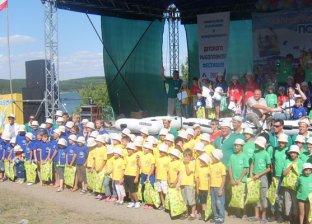 Міжнародний Дитячий Рибальський Фестиваль «Поплавок-2007»